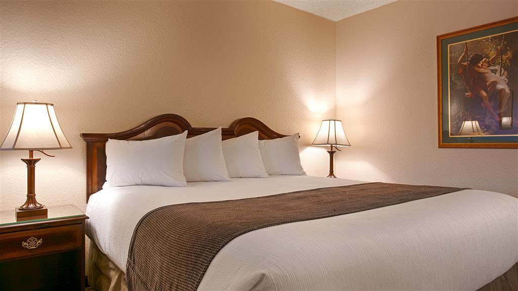 Surestay Plus Hotel By Best Western スーザンビル エクステリア 写真