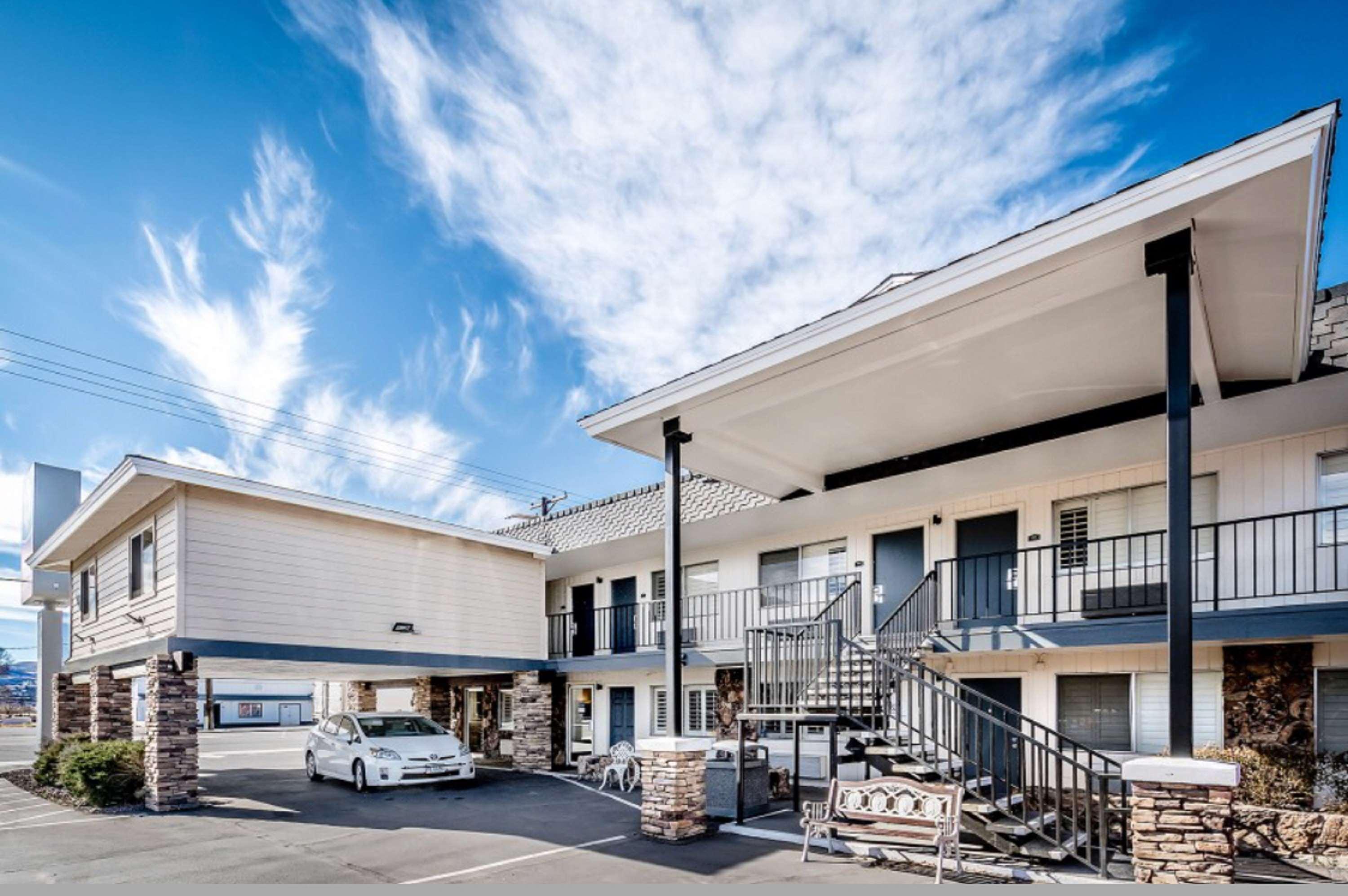 Surestay Plus Hotel By Best Western スーザンビル エクステリア 写真